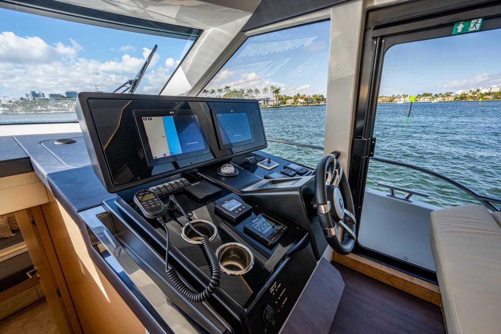 Greenline 45 Fly Yacht For Sale