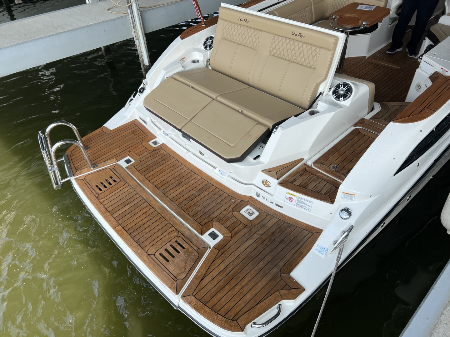 FUN DREAM 35ft Sea Ray Yacht For Sale