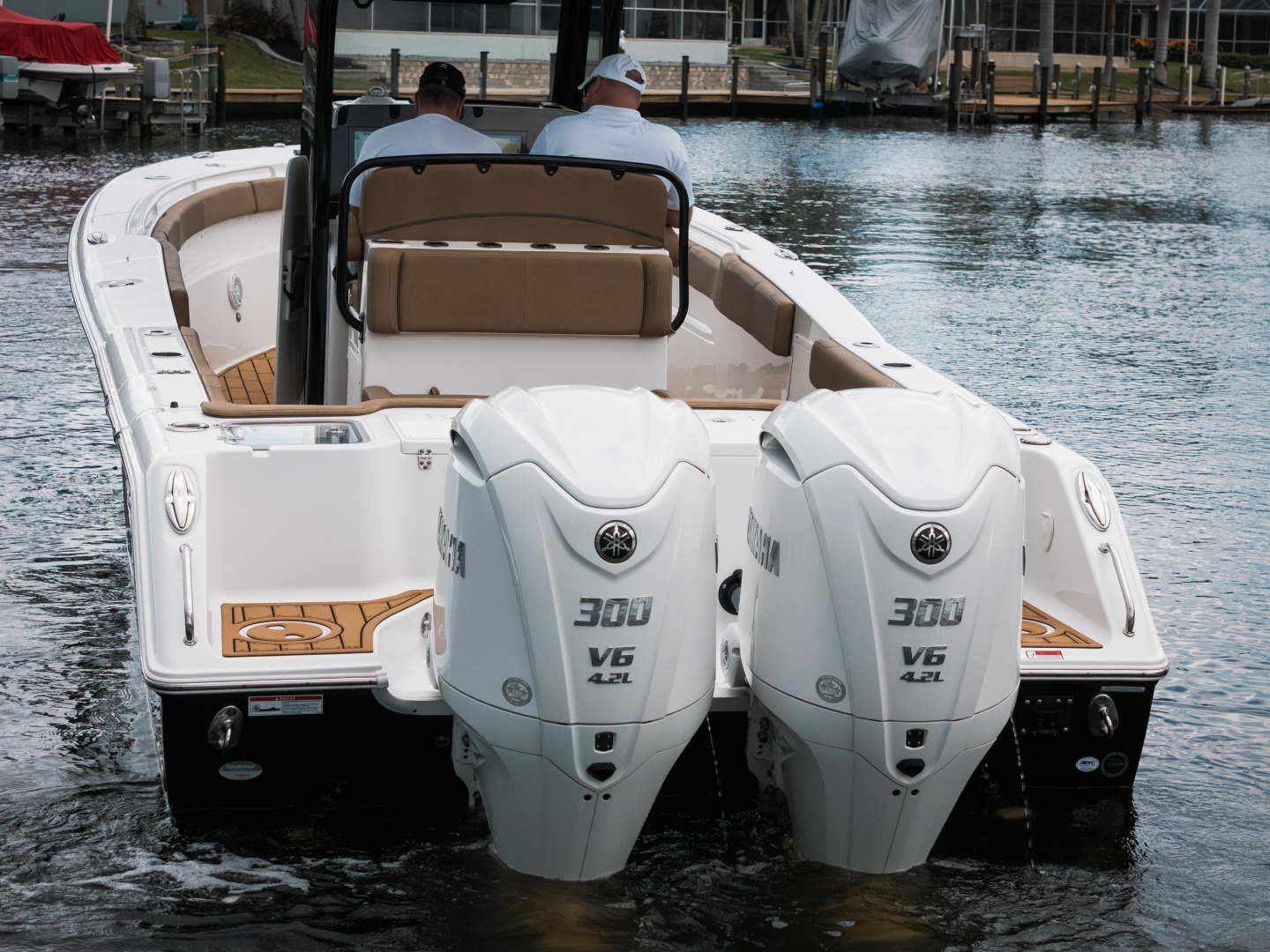 2022 Sea Hunt Gamefish 30 Coffin Box