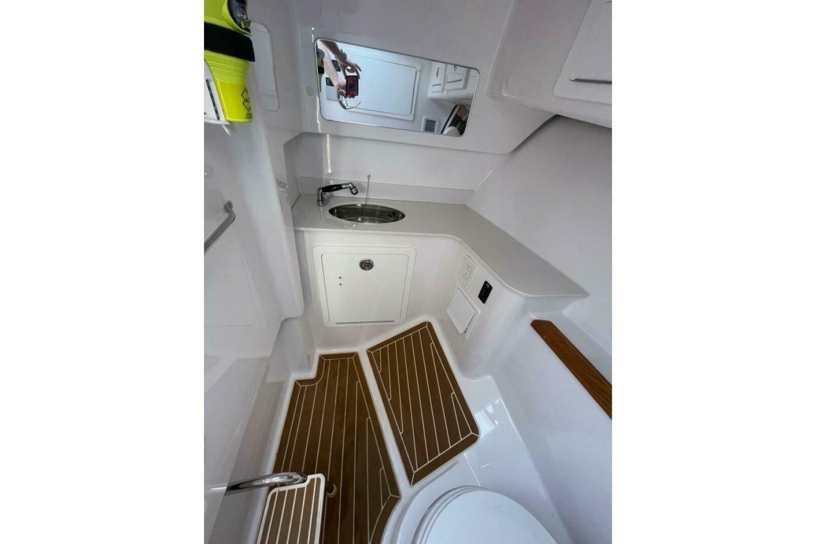 Southport 33 DC Yacht For Sale