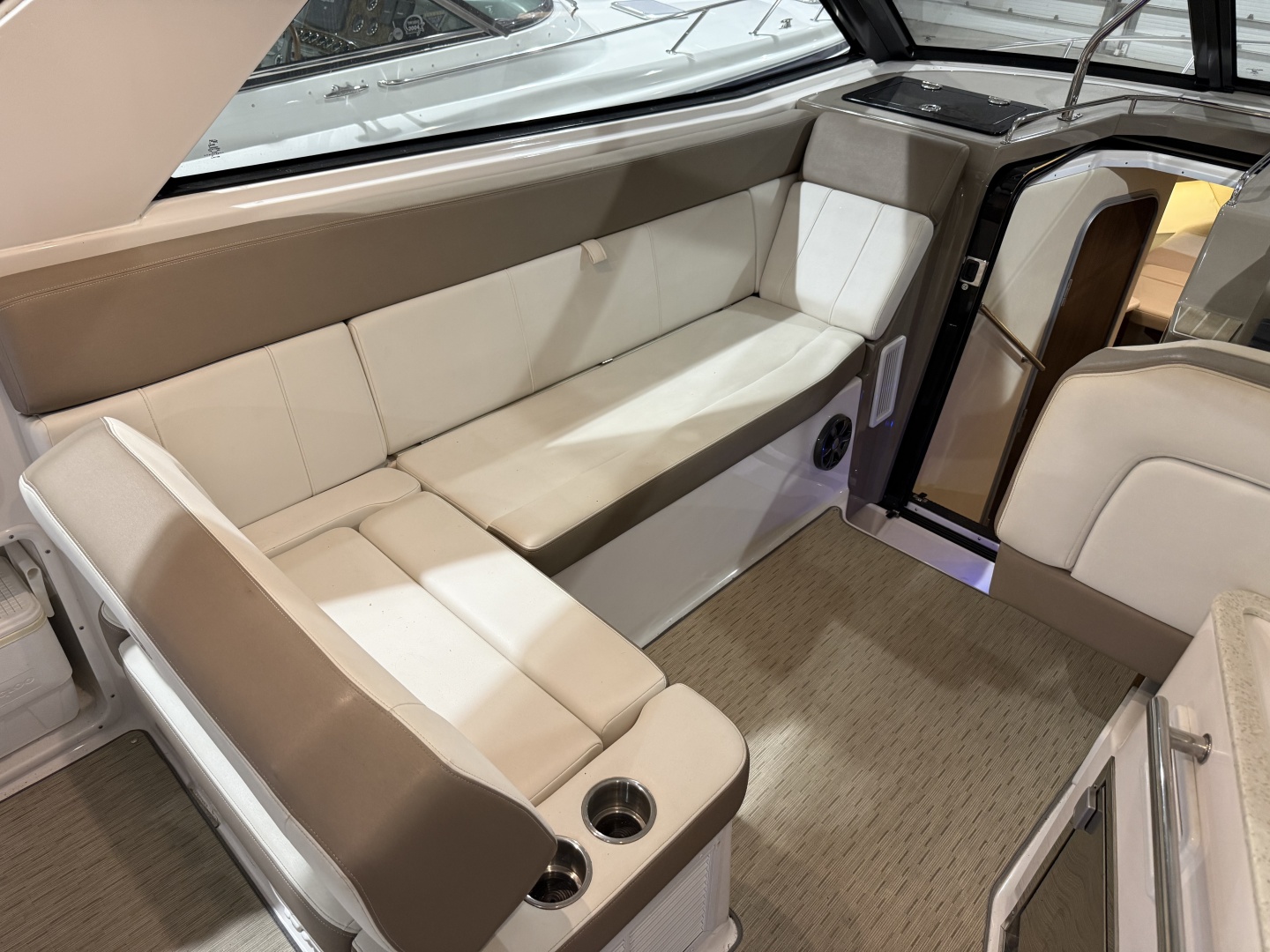 35ft Regal Yacht For Sale
