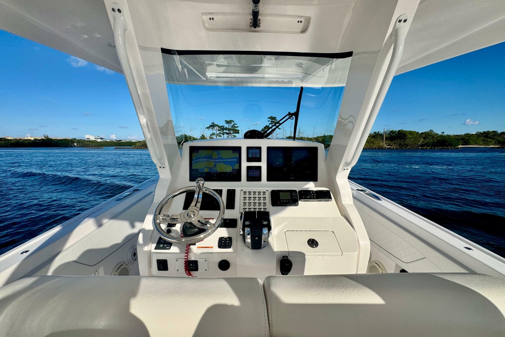 37ft Intrepid Yacht For Sale