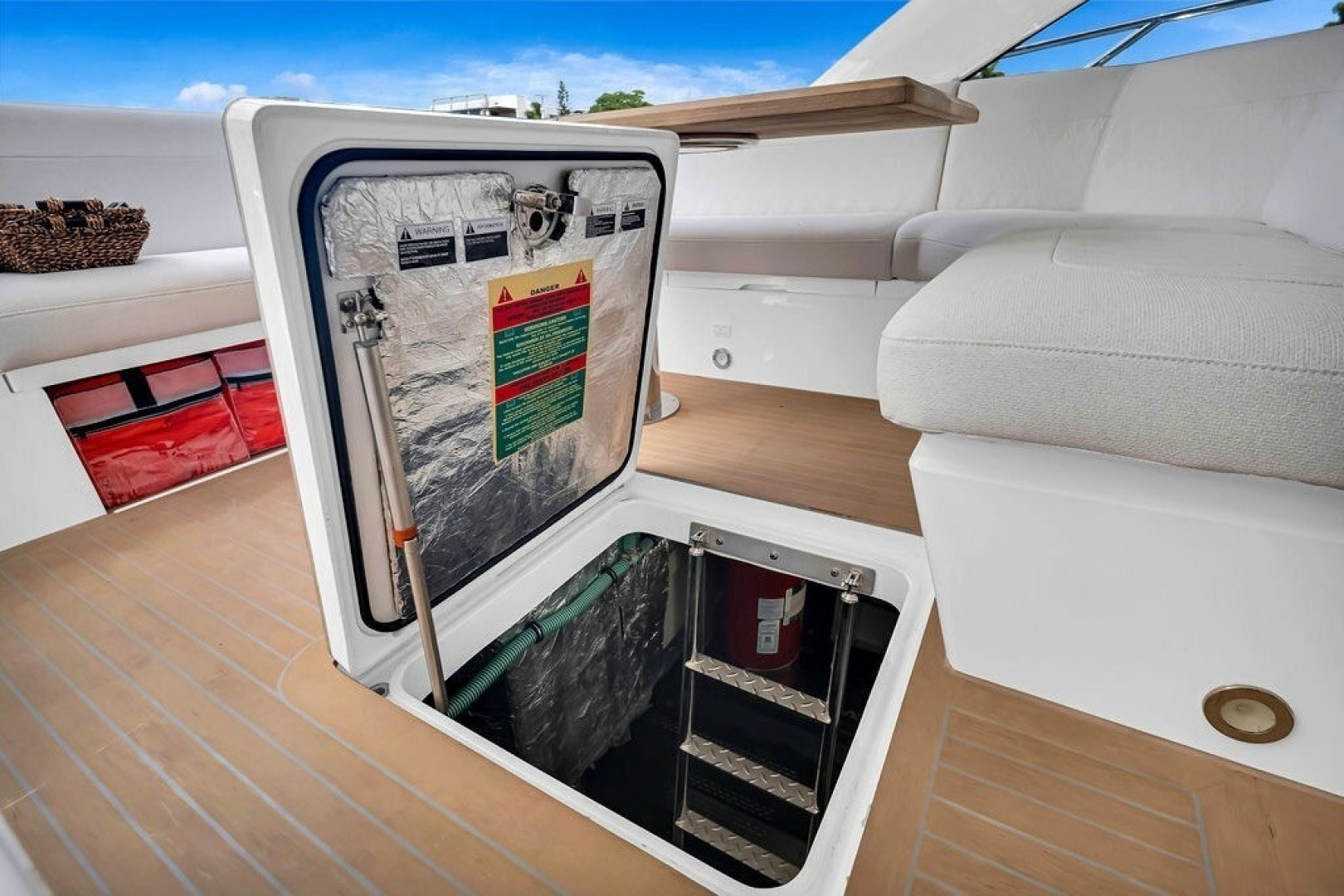 60ft Sunseeker Yacht For Sale