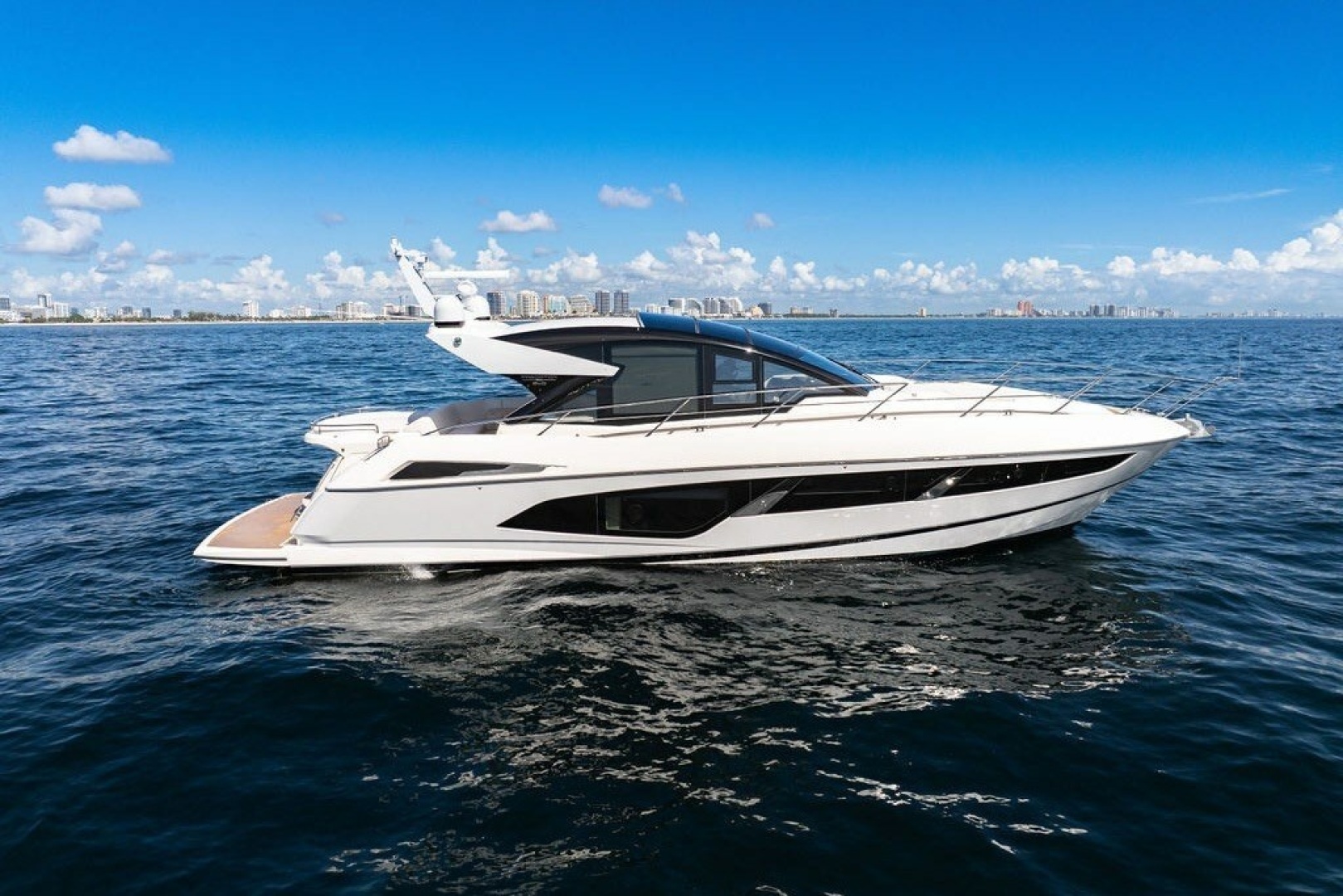 60ft Sunseeker Yacht For Sale