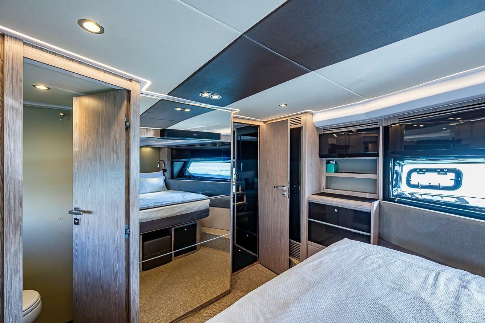 51ft Azimut Yacht For Sale