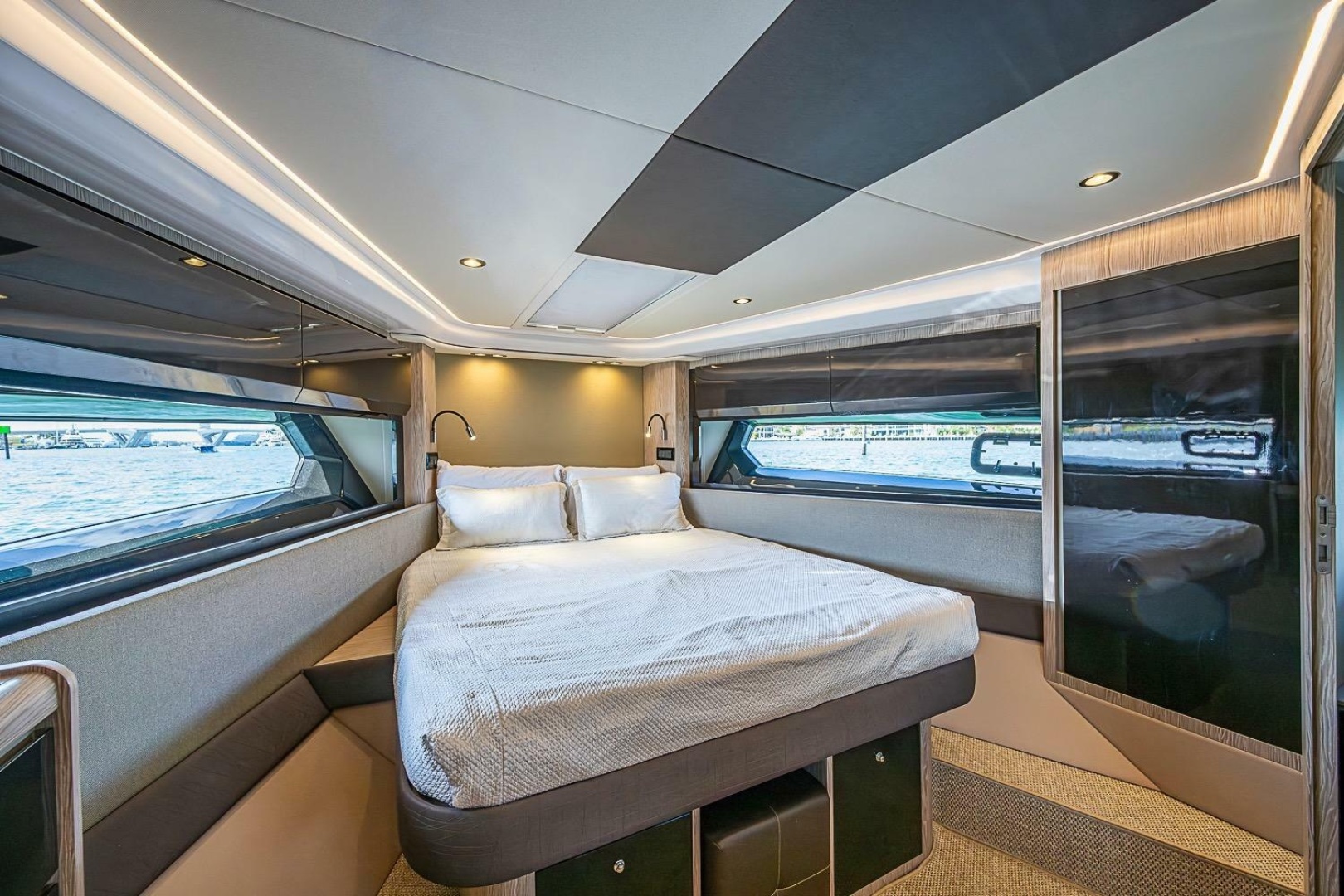 51ft Azimut Yacht For Sale