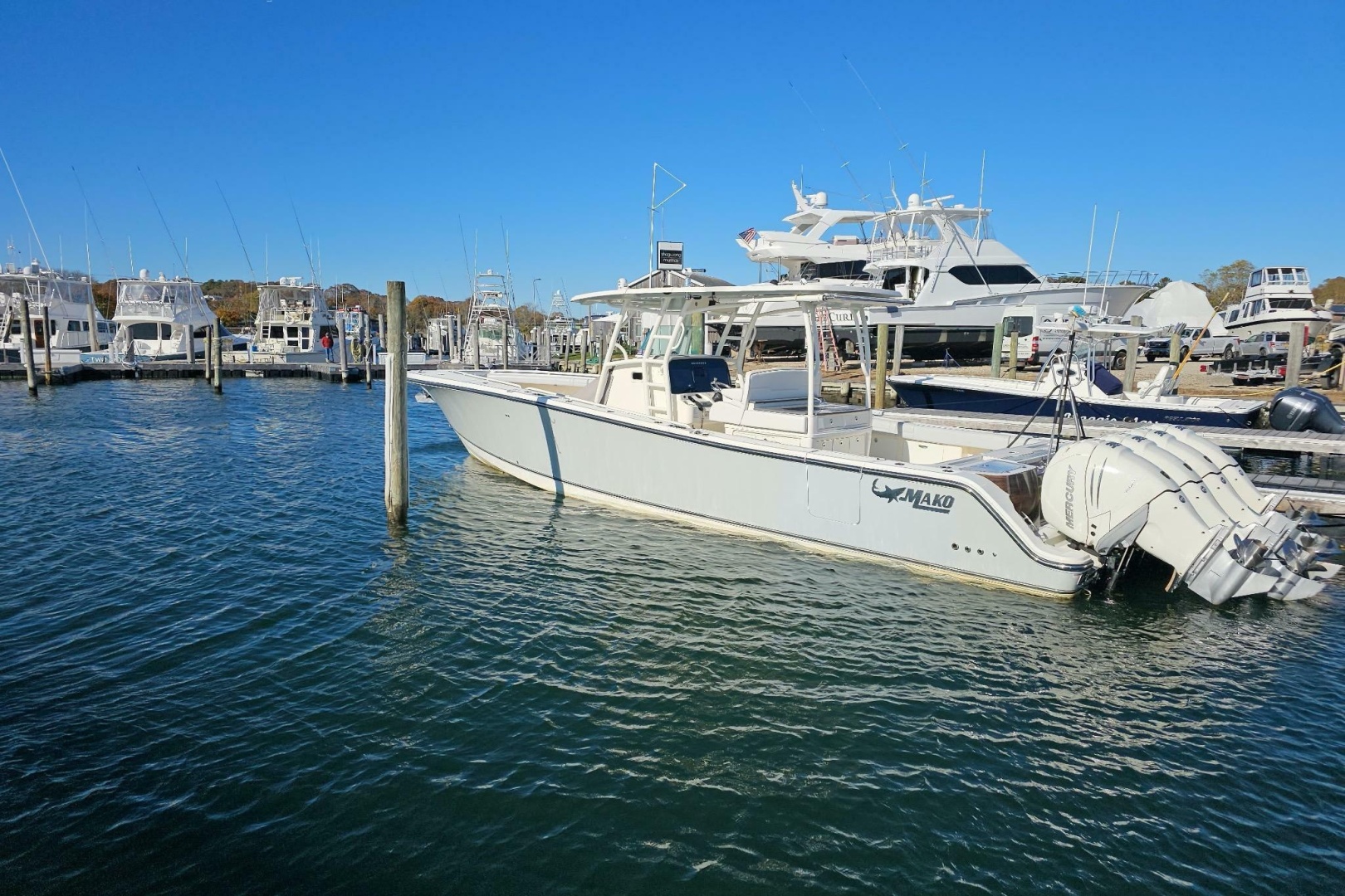 2019 Mako 414 Center Console