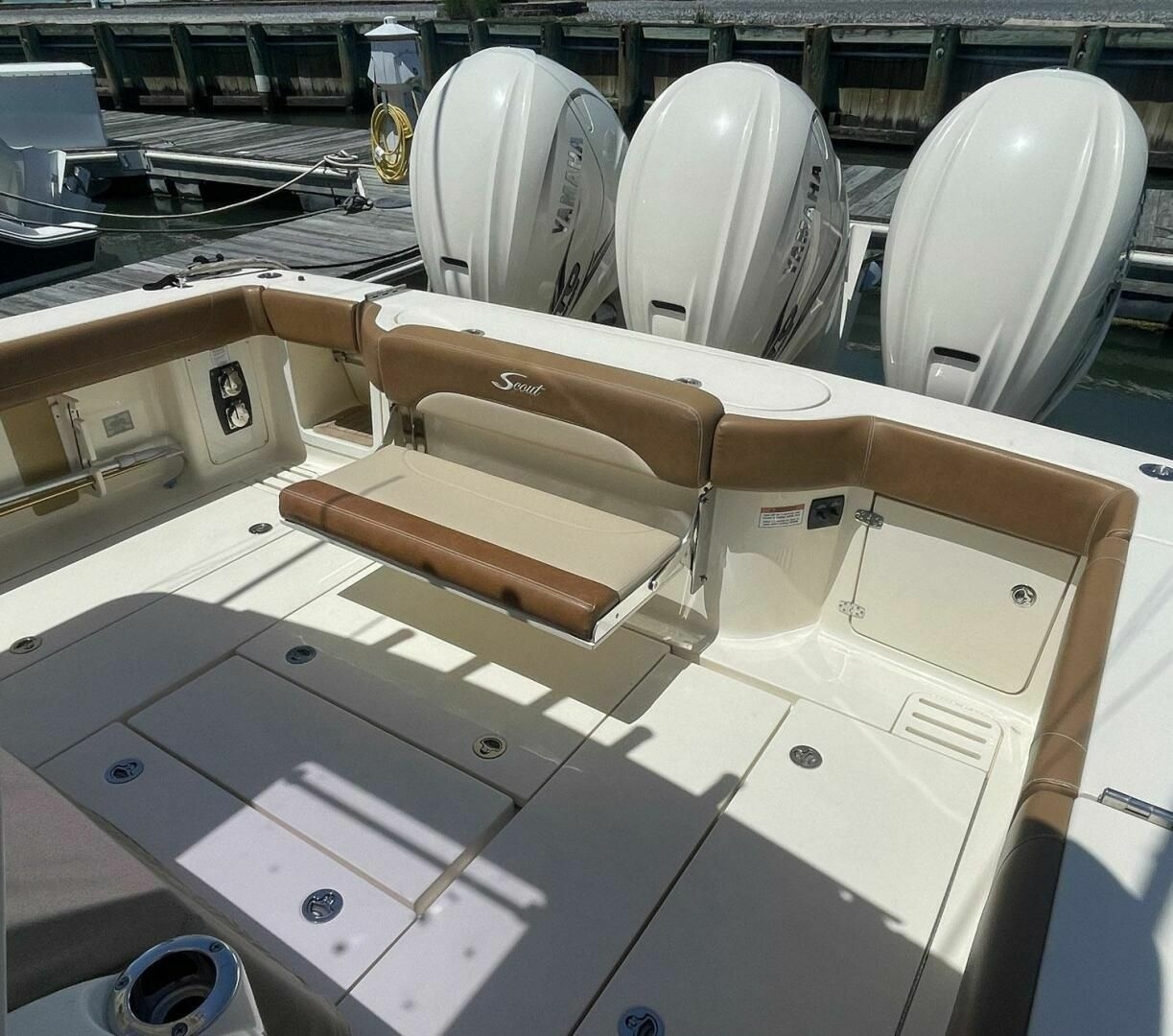 Scout 380 LXF — Shady Lady 2 - Photo 17