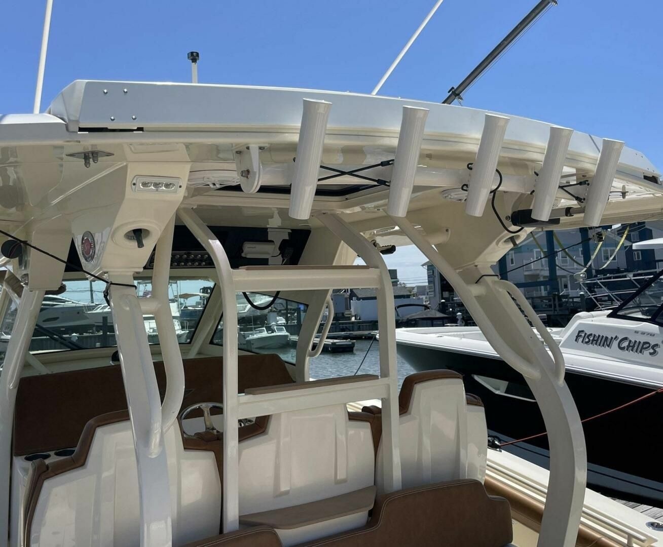 Scout 380 LXF — Shady Lady 2 - Photo 14