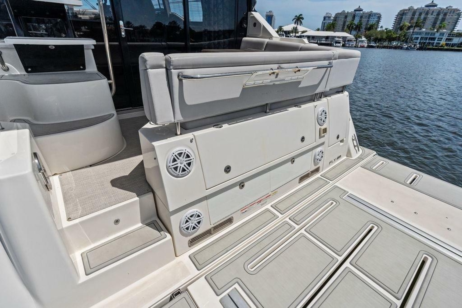 46ft Sea Ray Yacht For Sale