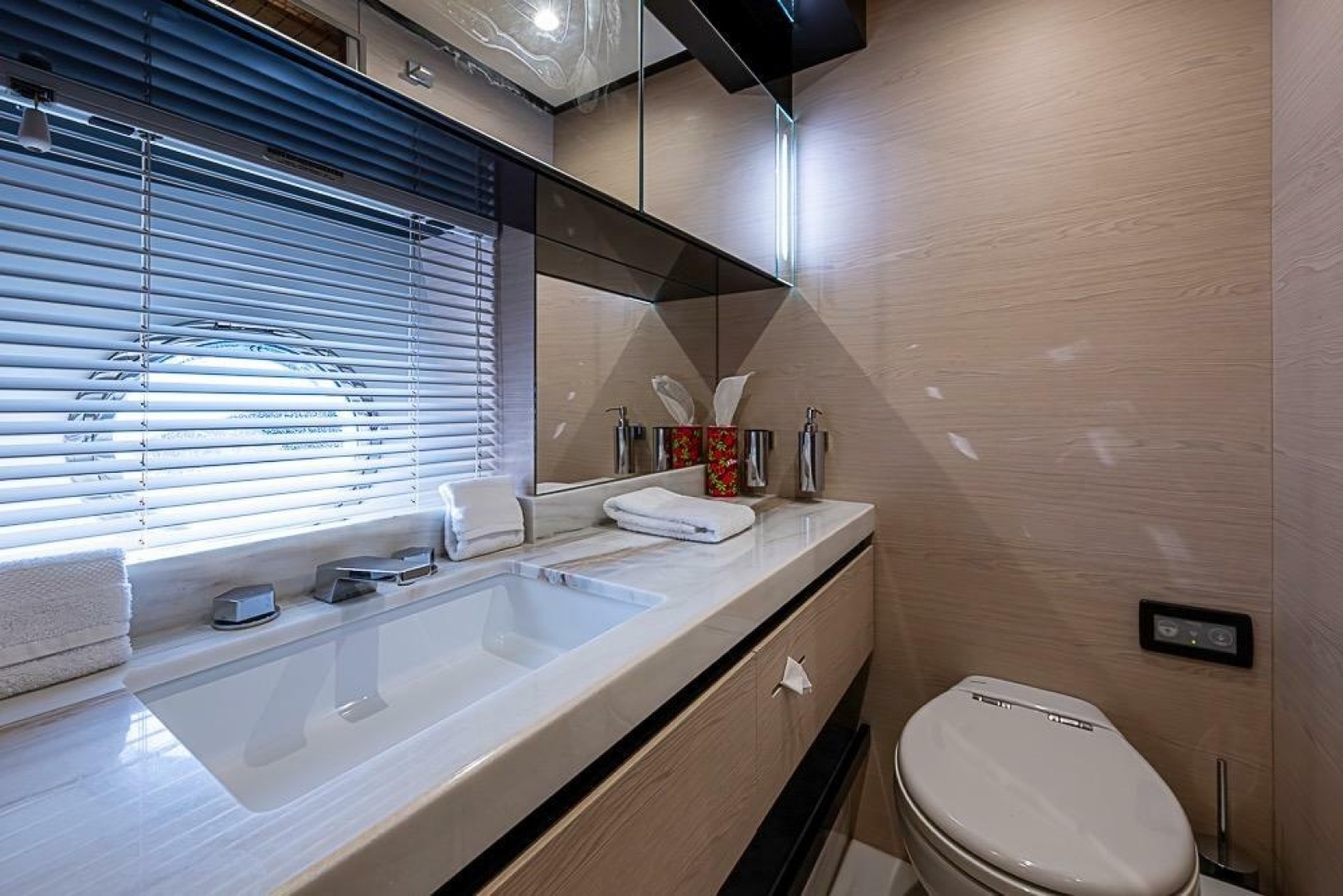 Azimut 80 — LUCKY 7 - Photo 87