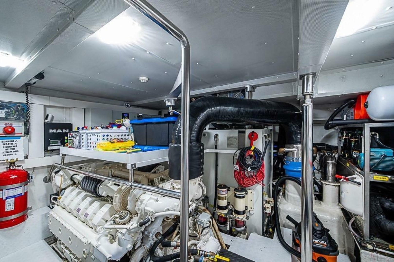 Azimut 80 — LUCKY 7 - Photo 102