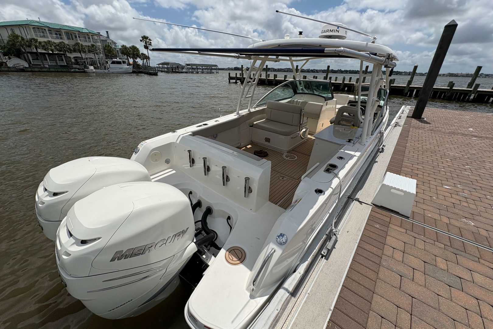27ft Boston Whaler Yacht For Sale 27ft Boston Whaler Yacht For Sale