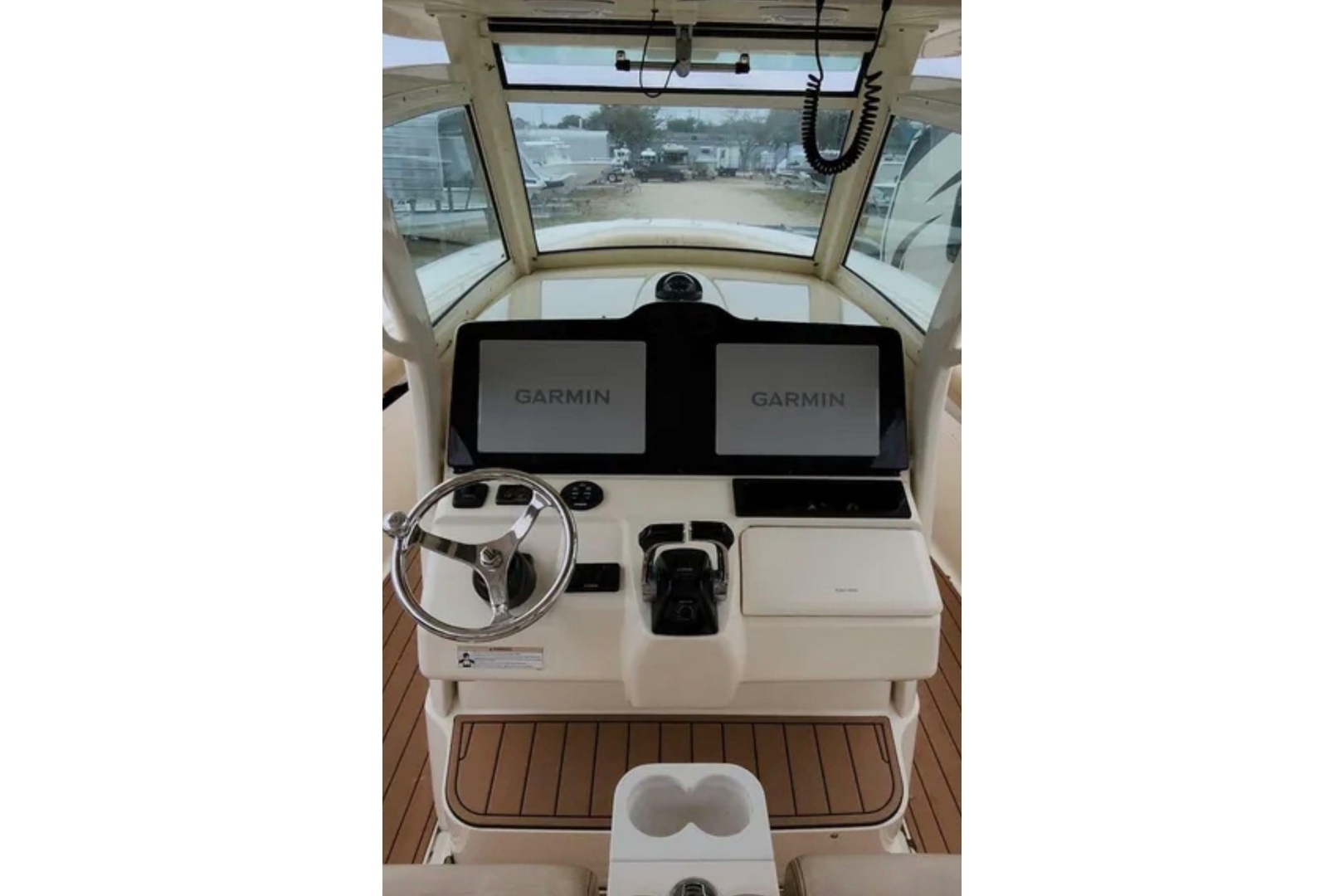 Scout 350 LXF Yacht For Sale