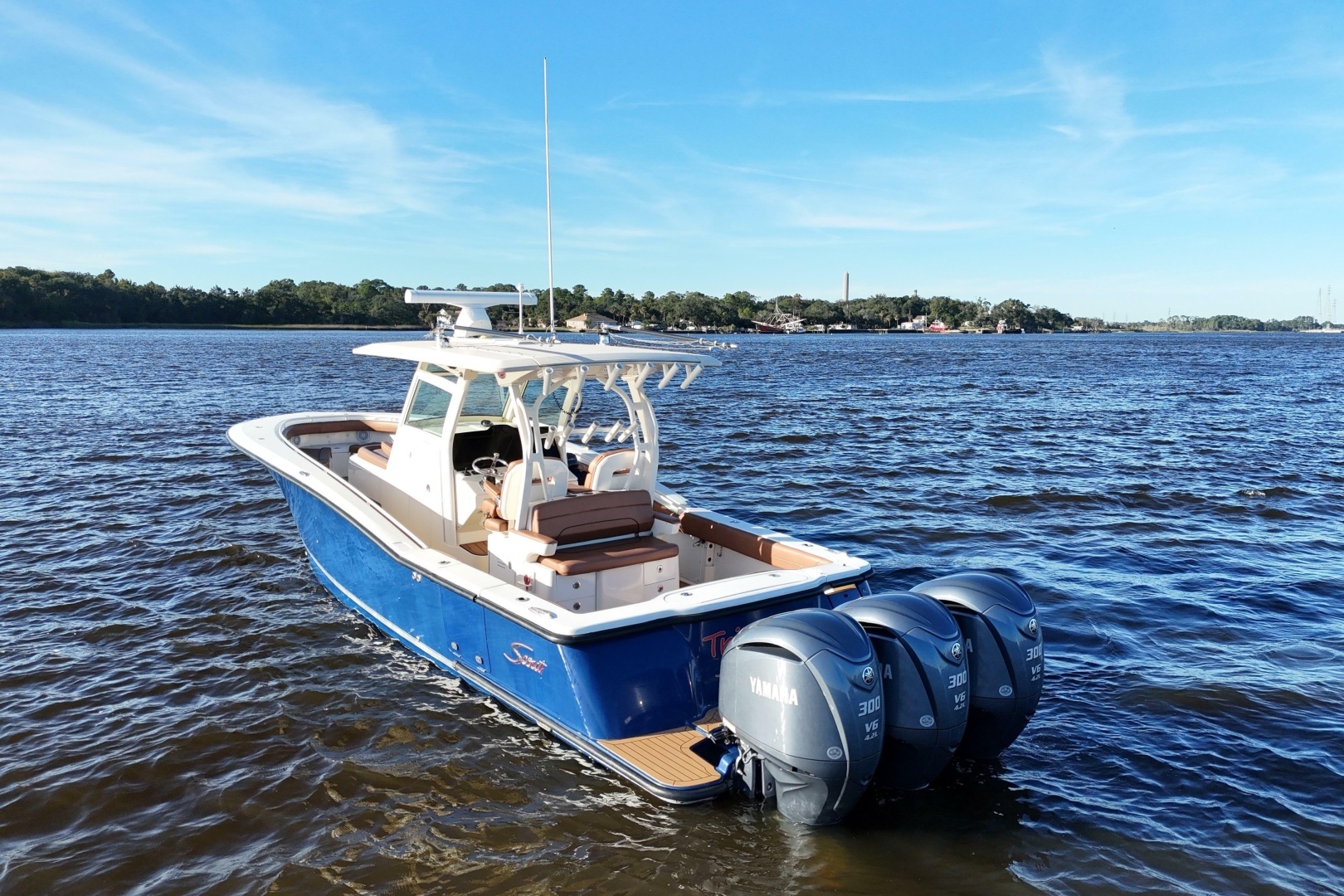 Scout 350 LXF Yacht For Sale