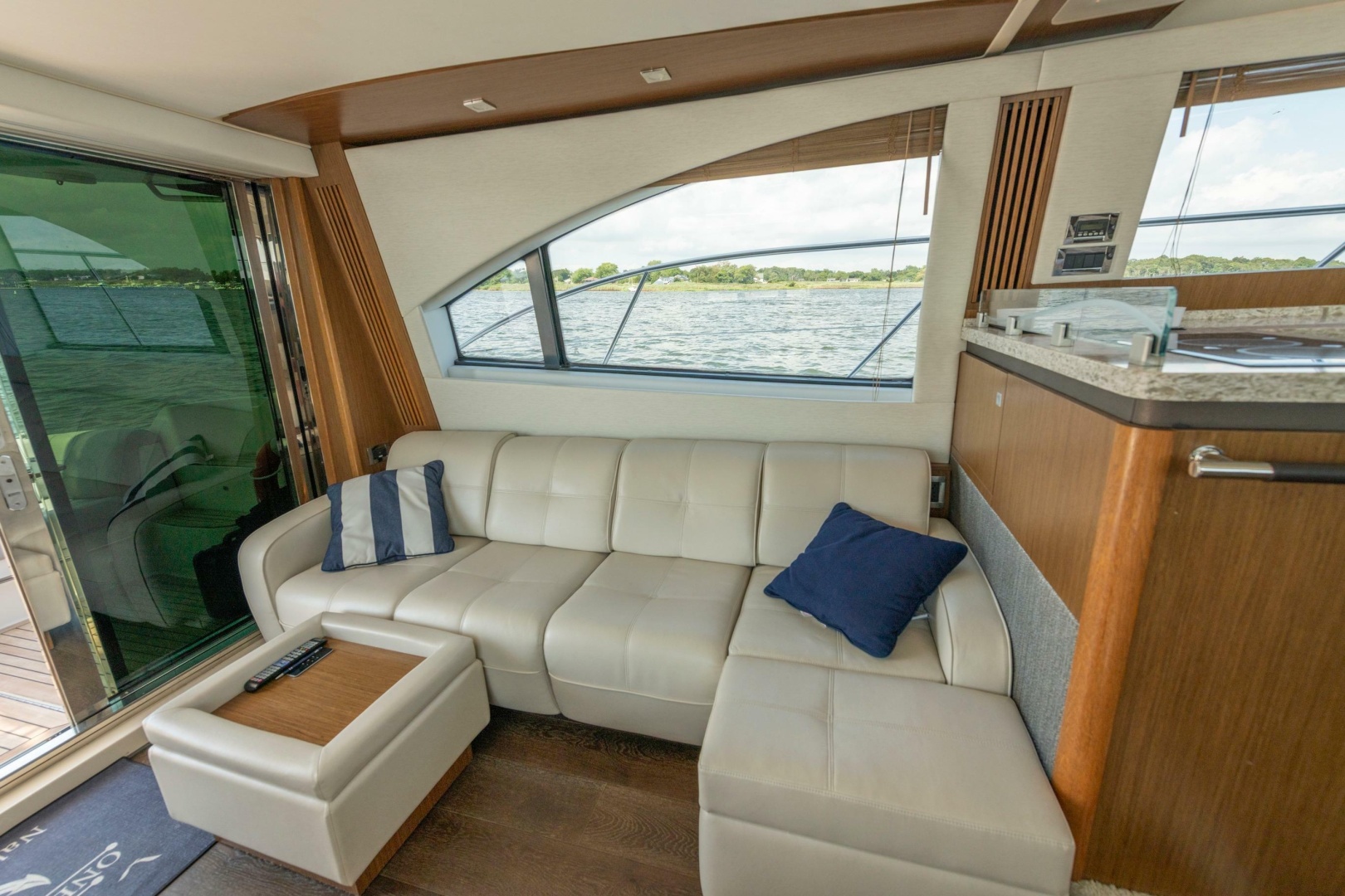 51ft Sea Ray Yacht For Sale