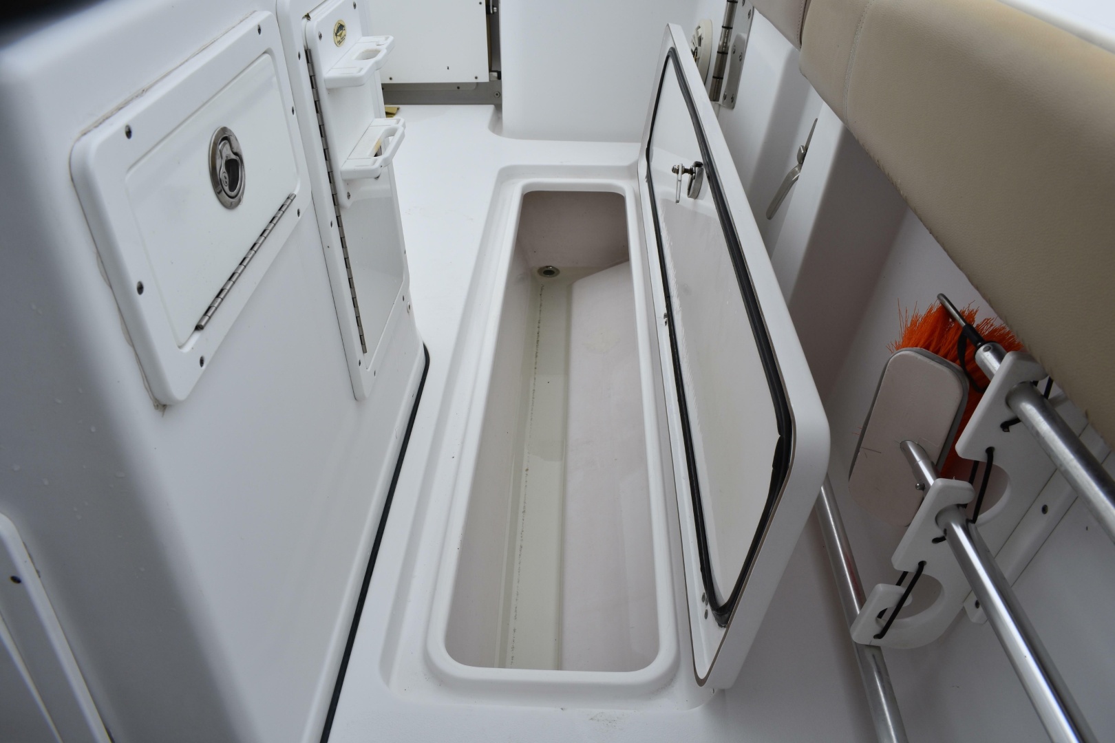 31ft Sportsman Yacht For Sale