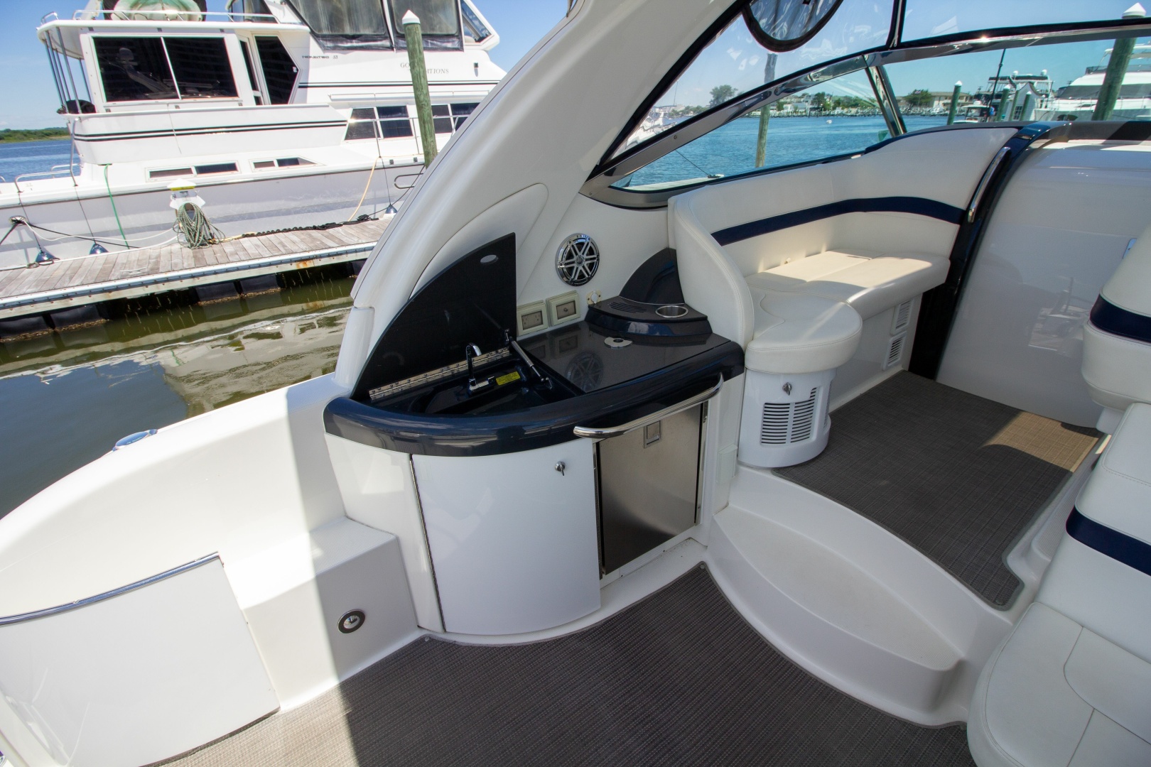 Make It So 42ft Formula Yacht For Sale Make It So 42ft Formula Yacht For Sale