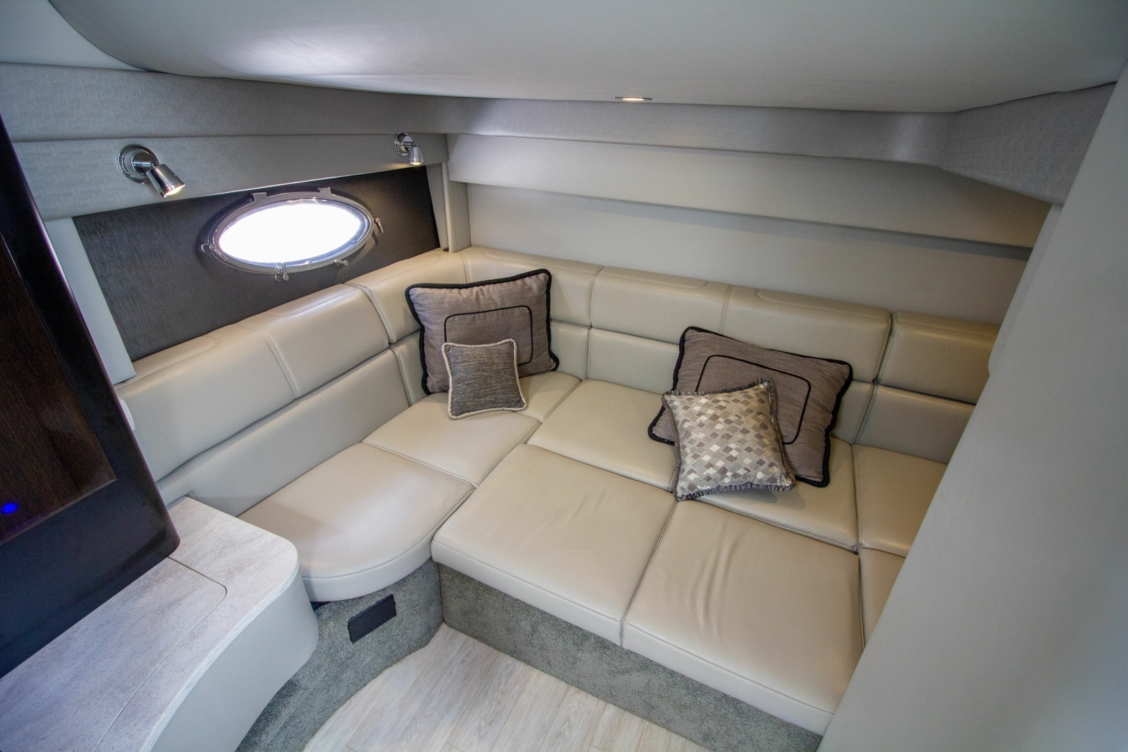 Formula 40 Performance Cruiser Yacht For Sale