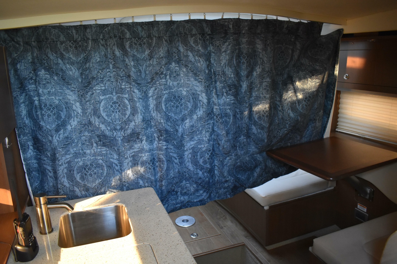 31ft Sea Ray Yacht For Sale