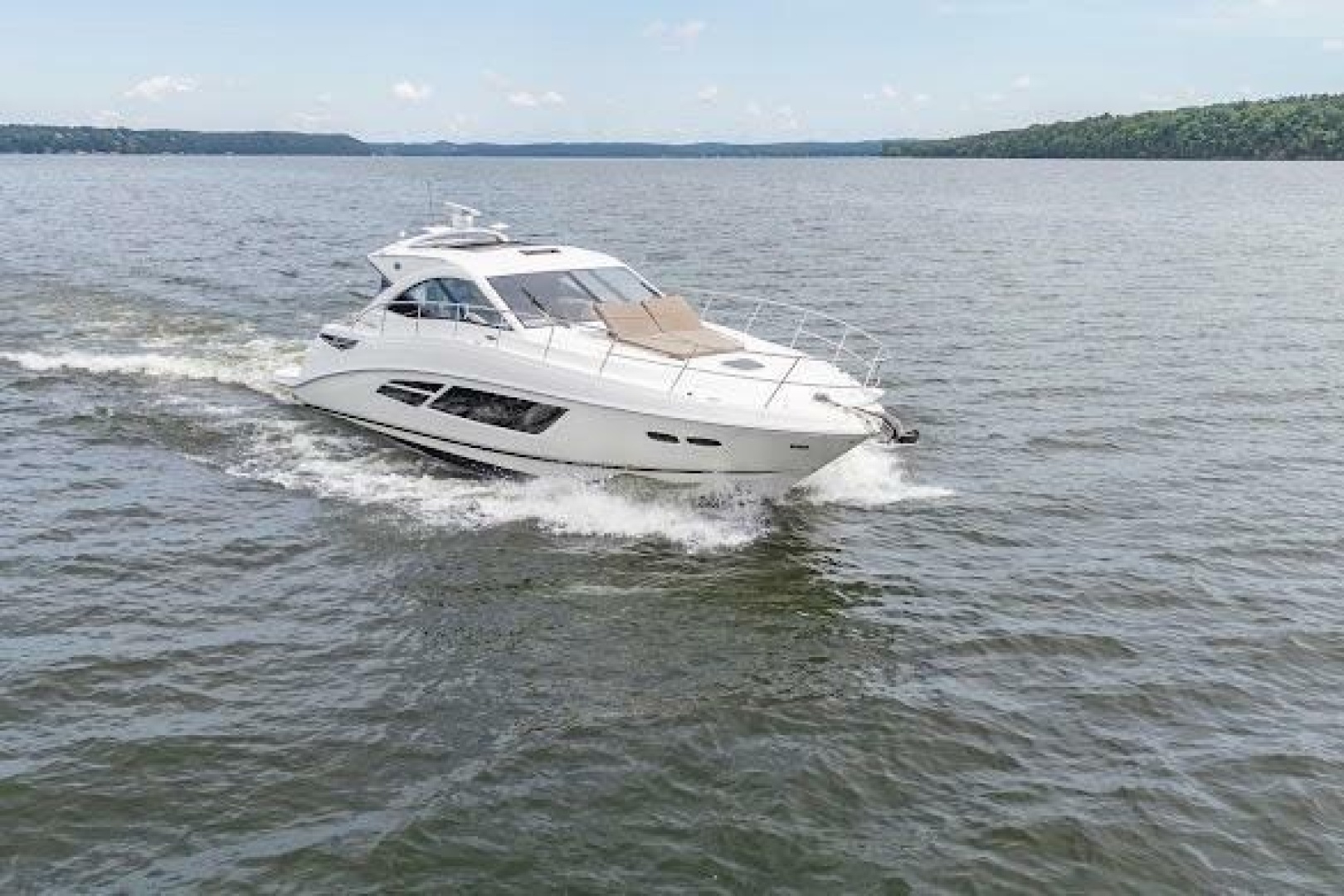 Sea Ray Sundancer 510 Yacht For Sale