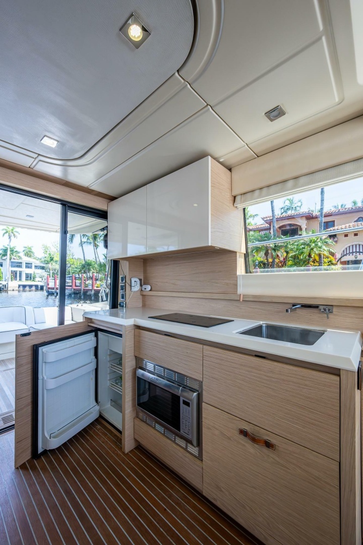 BLUE B 45ft Beneteau Yacht For Sale