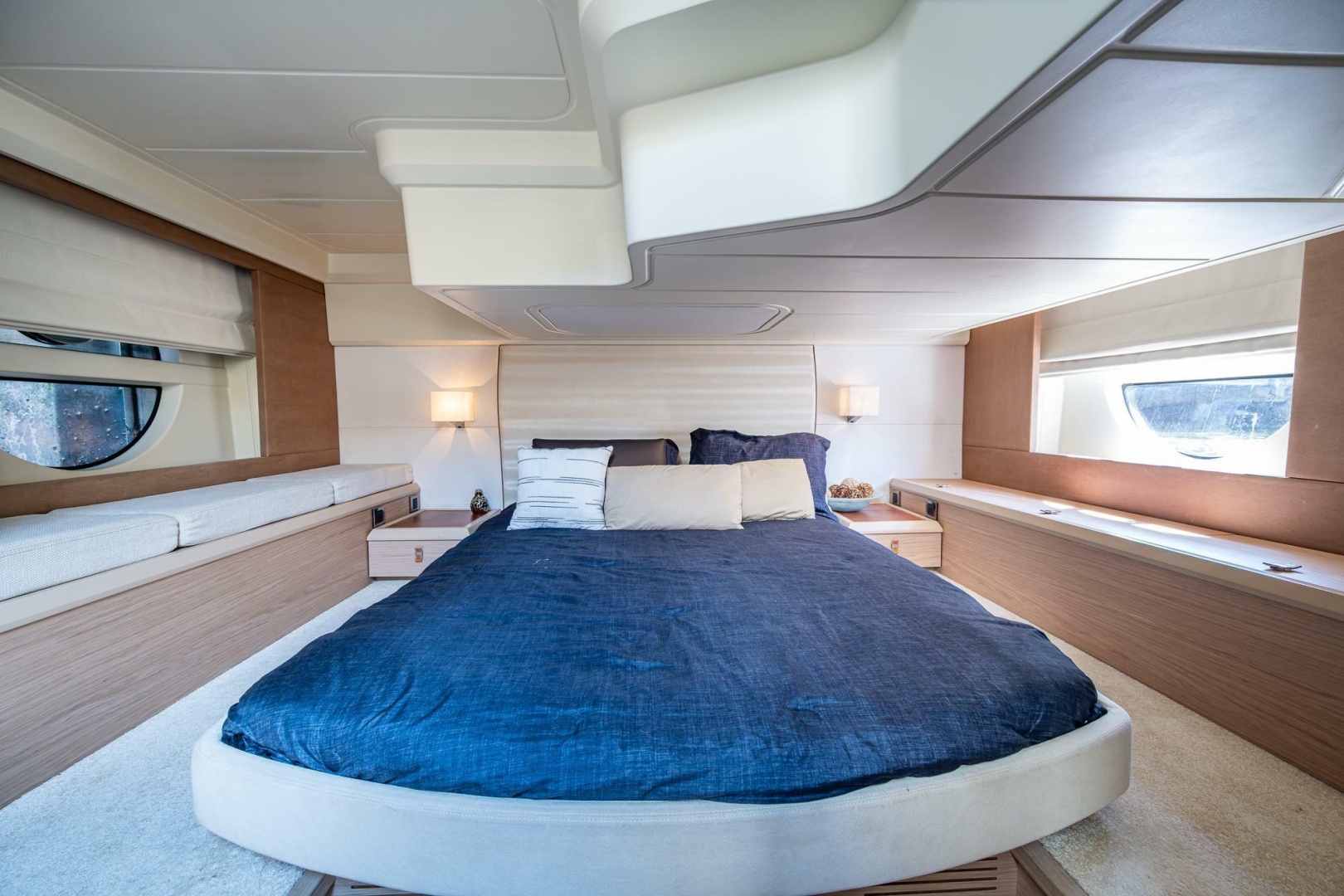 BLUE B 45ft Beneteau Yacht For Sale