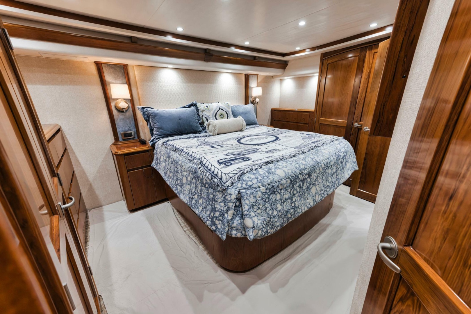 Life Is Good 70ft Viking Yacht For Sale