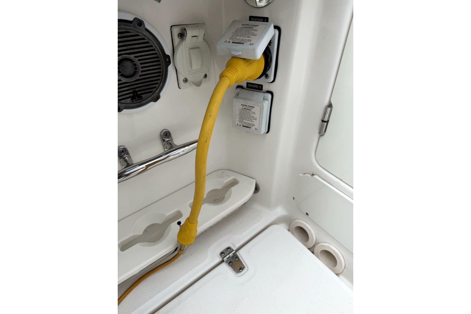 35ft Boston Whaler Yacht For Sale