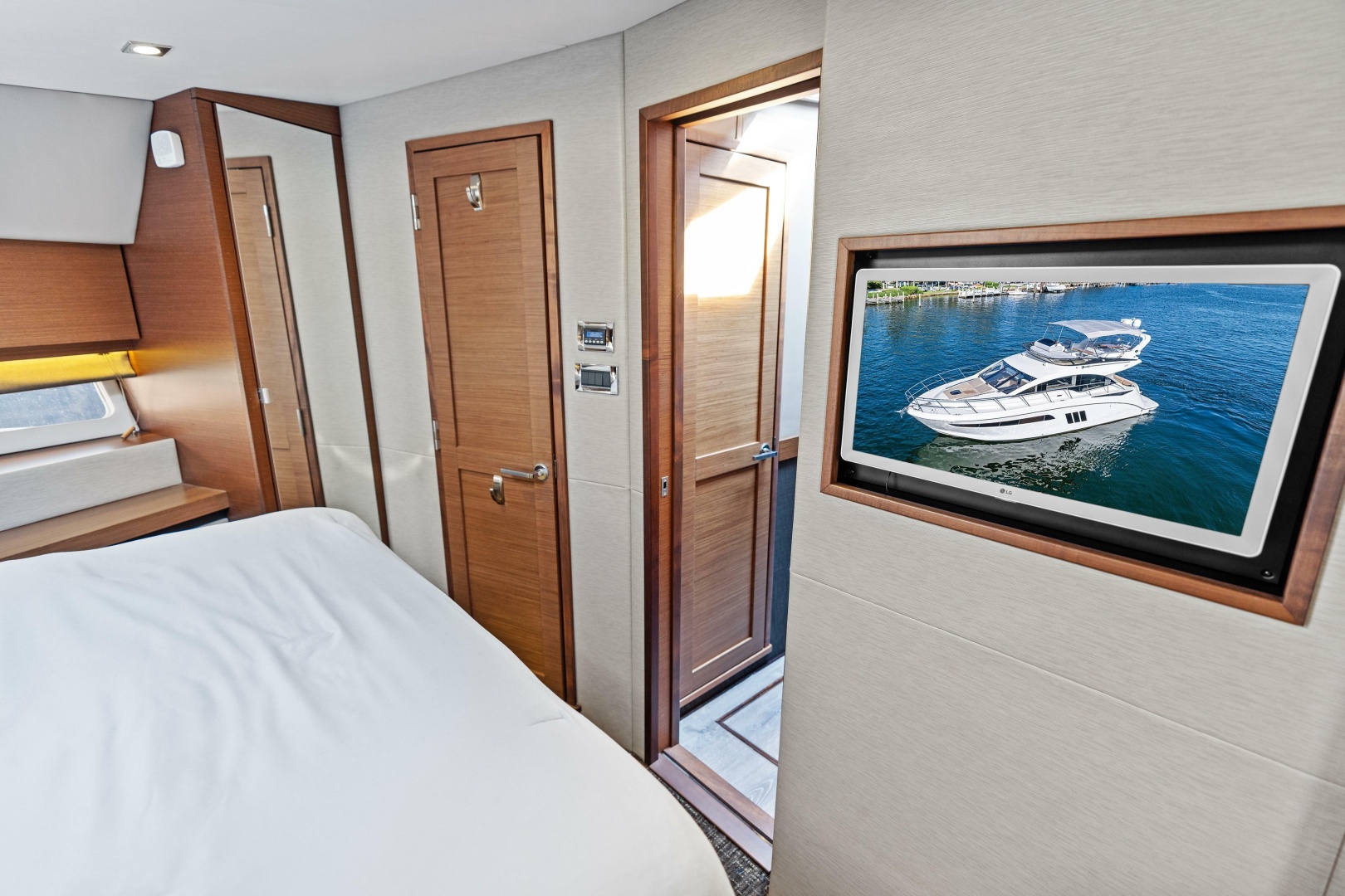 Sea Ray 510 Fly - Photo 38