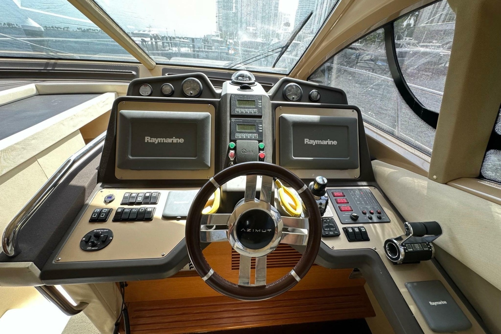 53ft Azimut Yacht For Sale