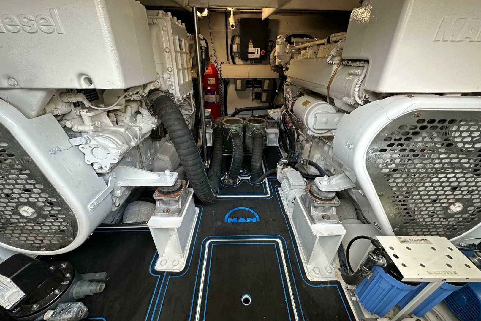 53ft Azimut Yacht For Sale