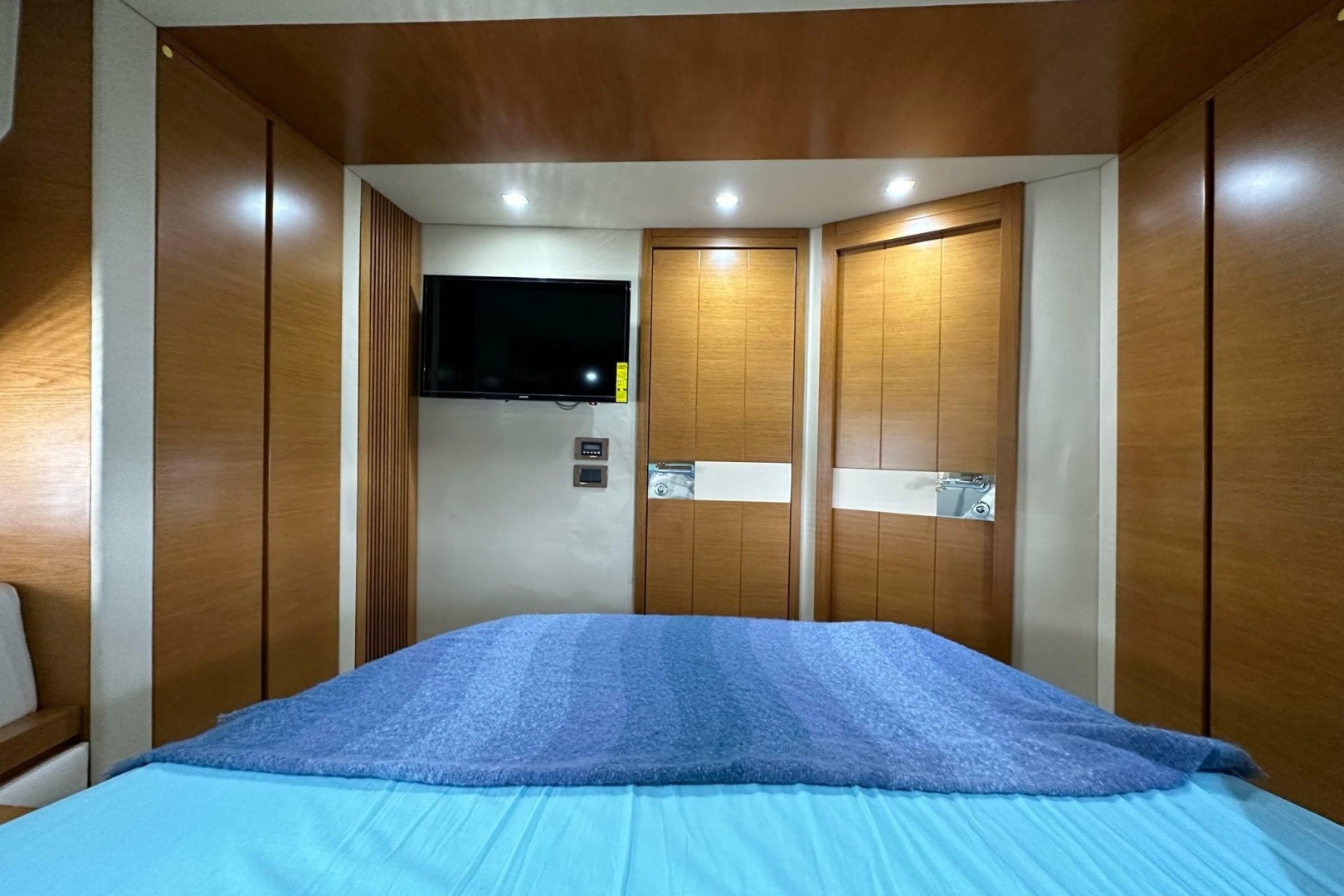 53ft Azimut Yacht For Sale