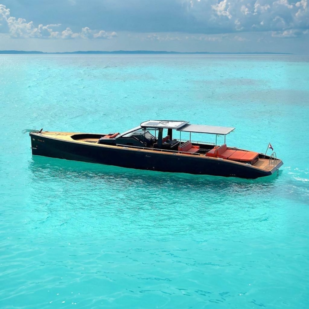 52ft Windy Yacht For Sale