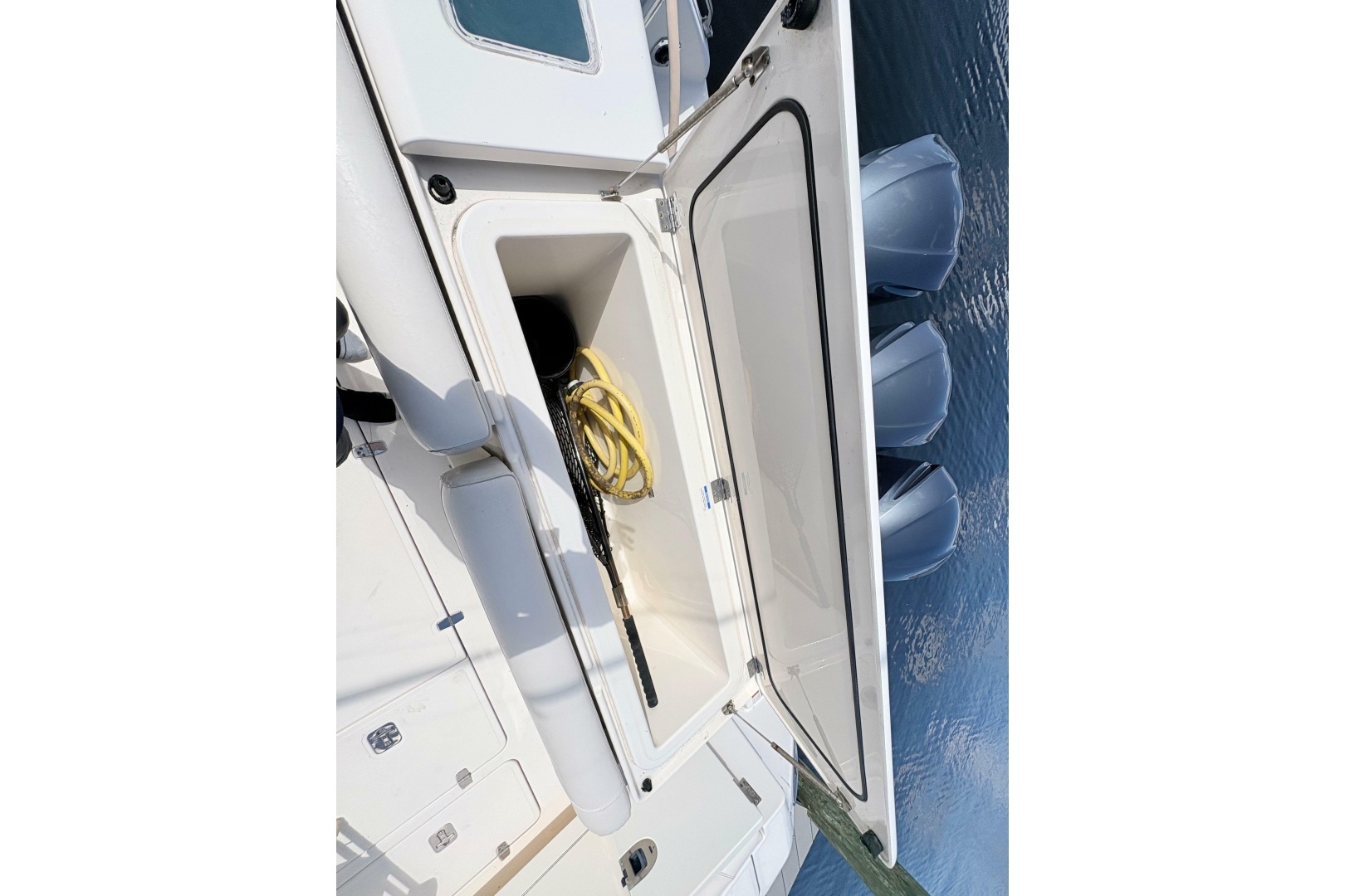 Pursuit OS 375 Offshore Yacht For Sale