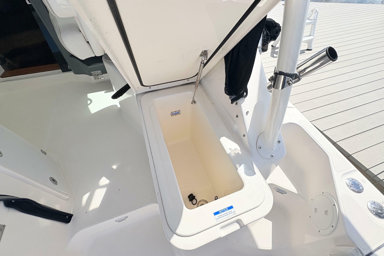 Pursuit OS 375 Offshore Yacht For Sale