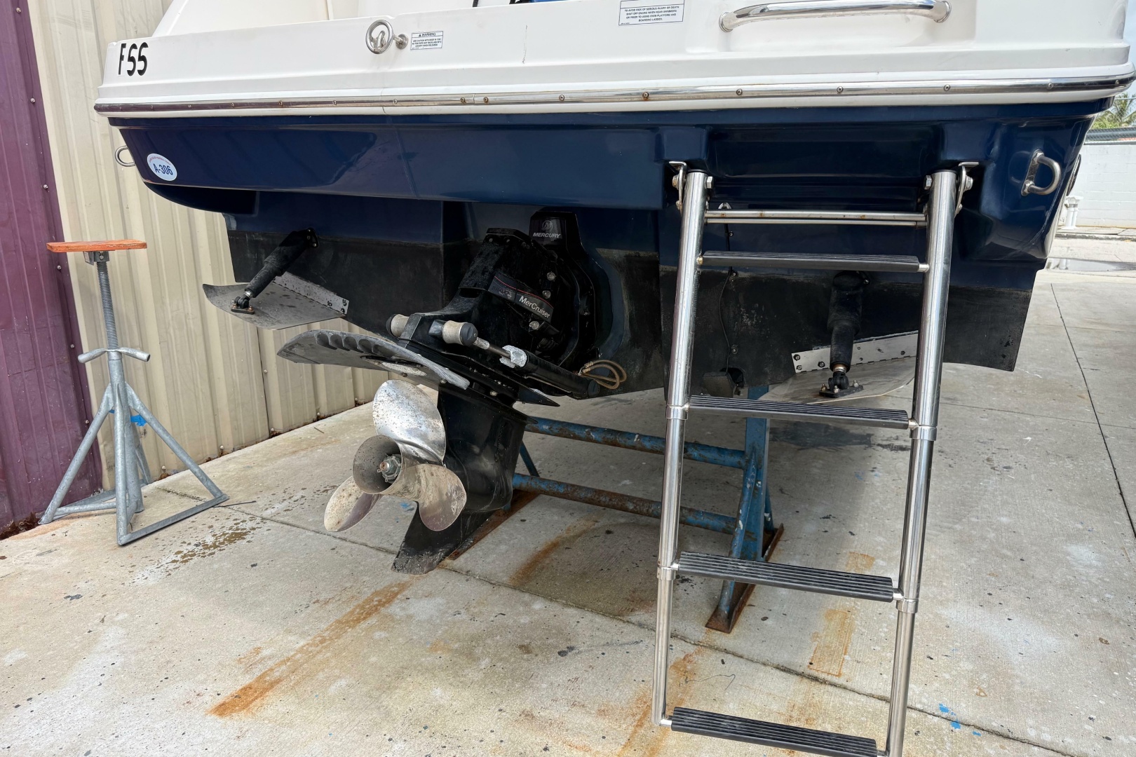 24ft Sea Ray Yacht For Sale