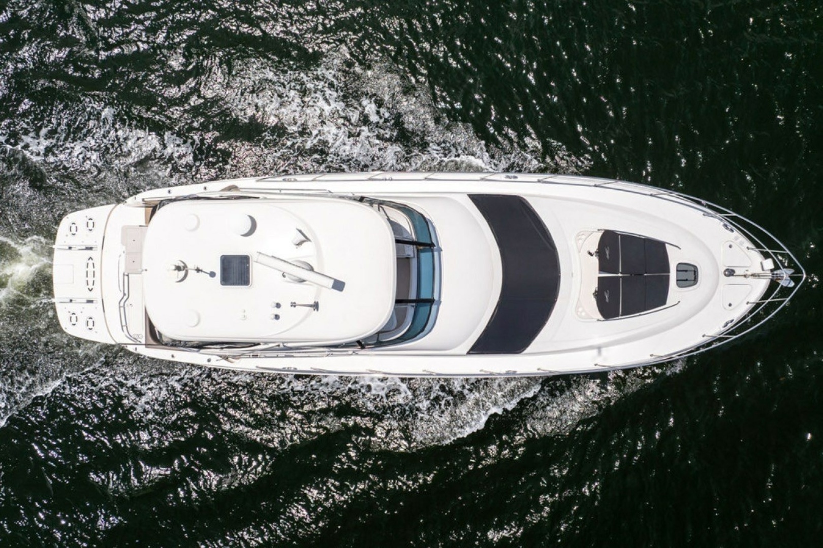 2010 Sea Ray 52 Sedan Bridge