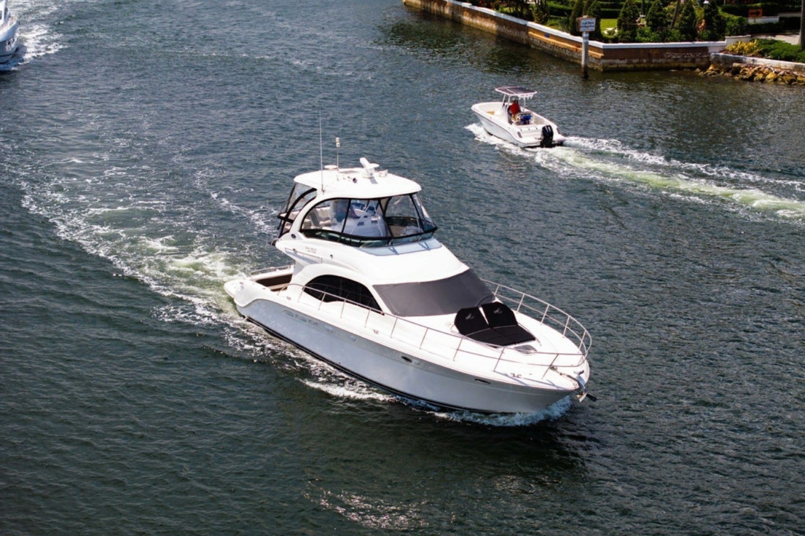 2010 Sea Ray 52 Sedan Bridge