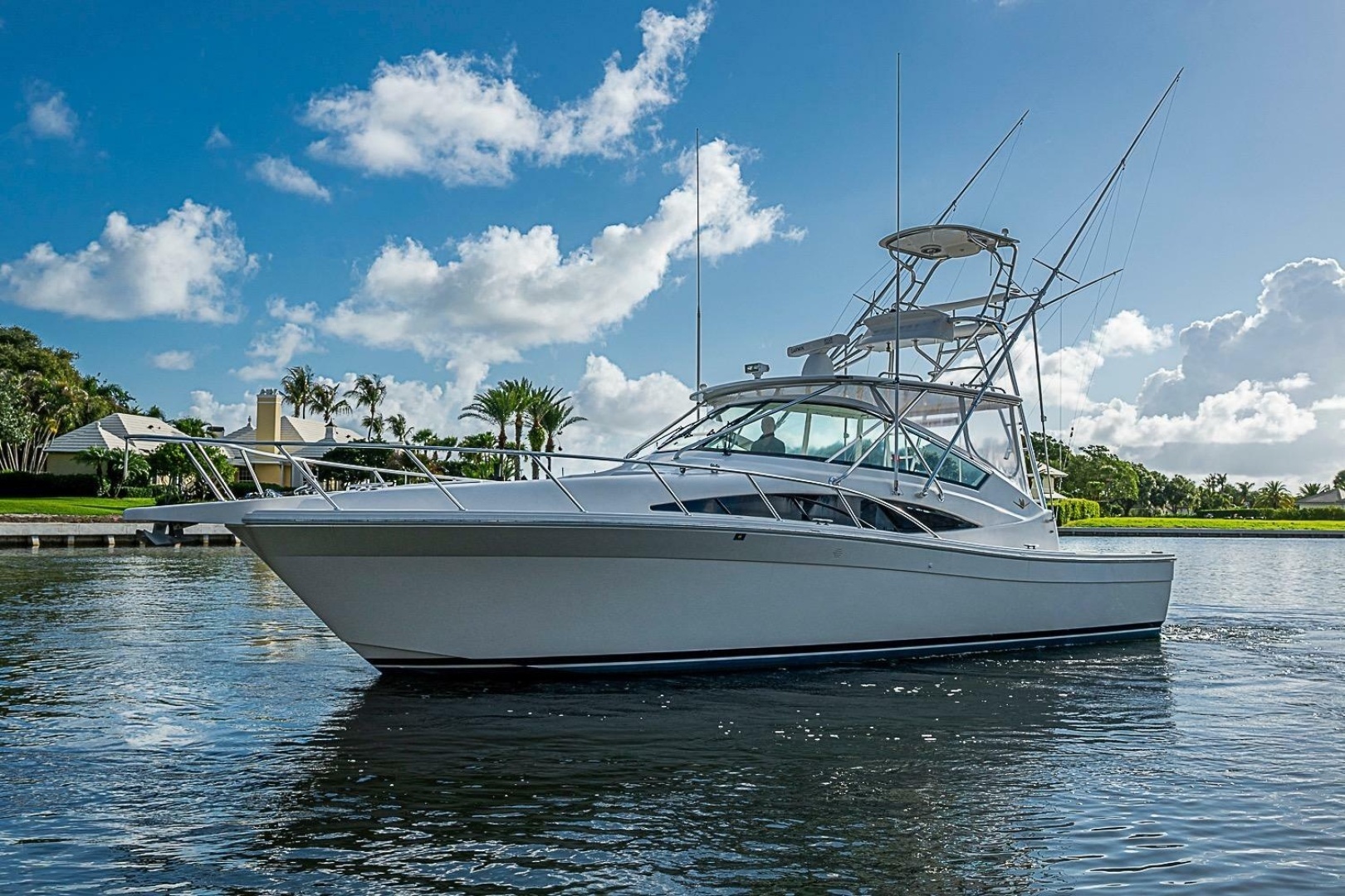 Bertram 360 Yacht For Sale
