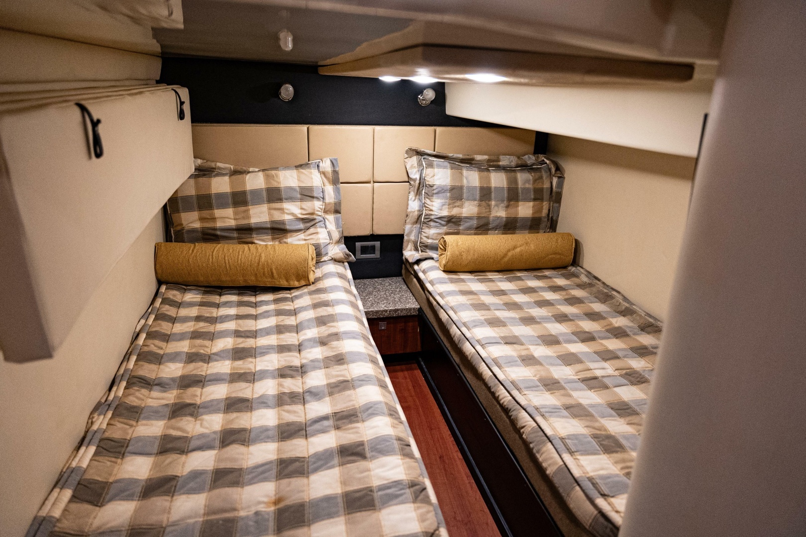 41ft Monterey Yacht For Sale 41ft Monterey Yacht For Sale