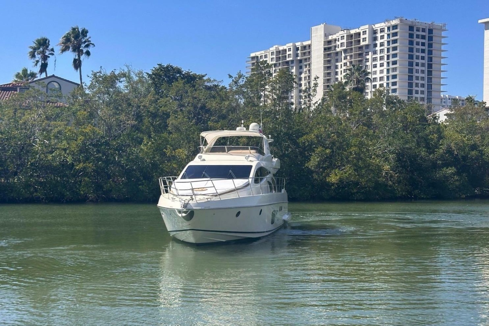 Azimut 55E Yacht For Sale