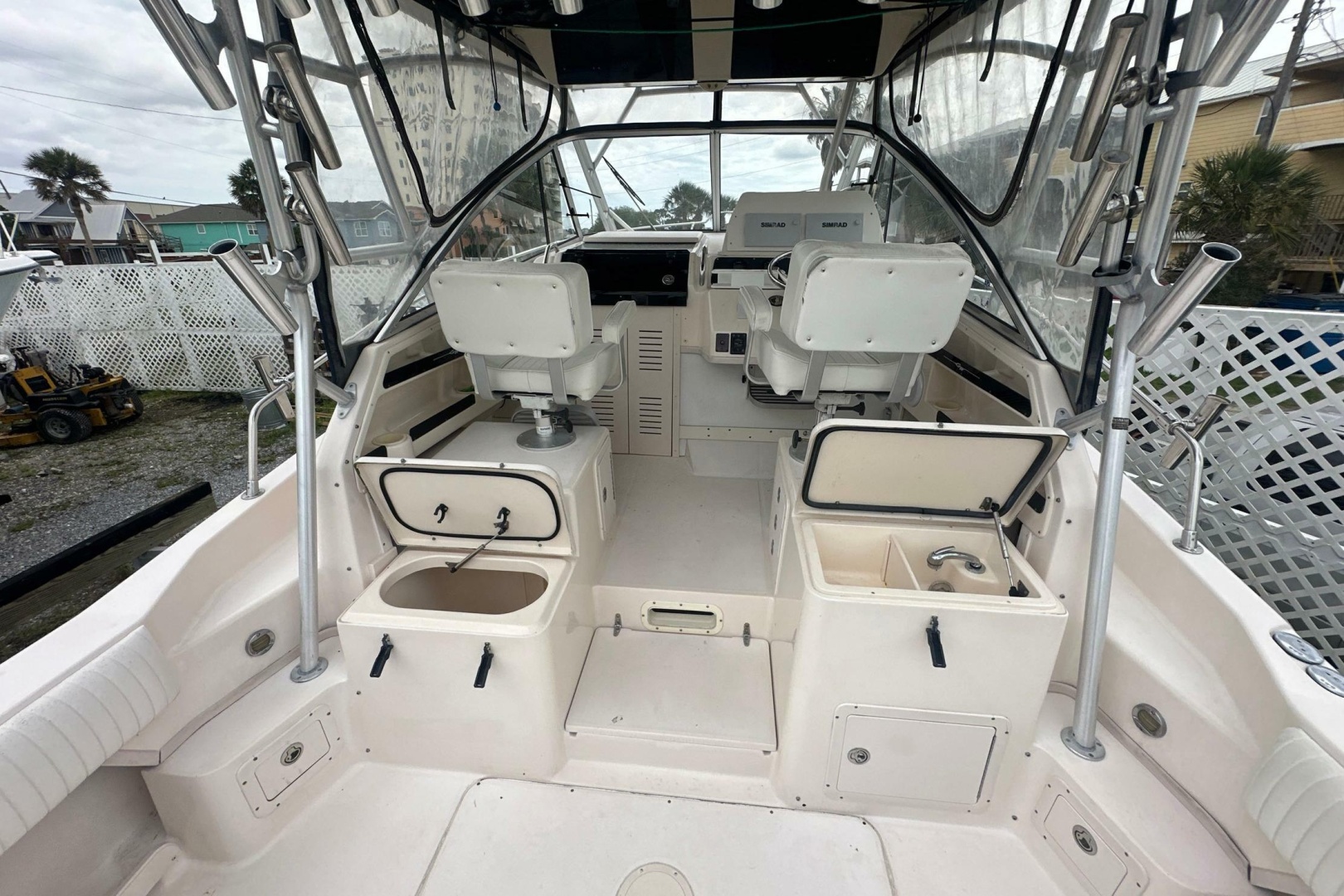 2006 Grady-White Marlin 300