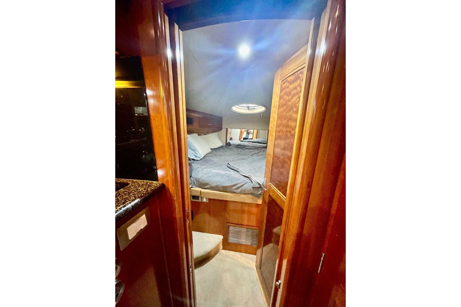Fire Away 44ft Carver Yacht For Sale Fire Away 44ft Carver Yacht For Sale