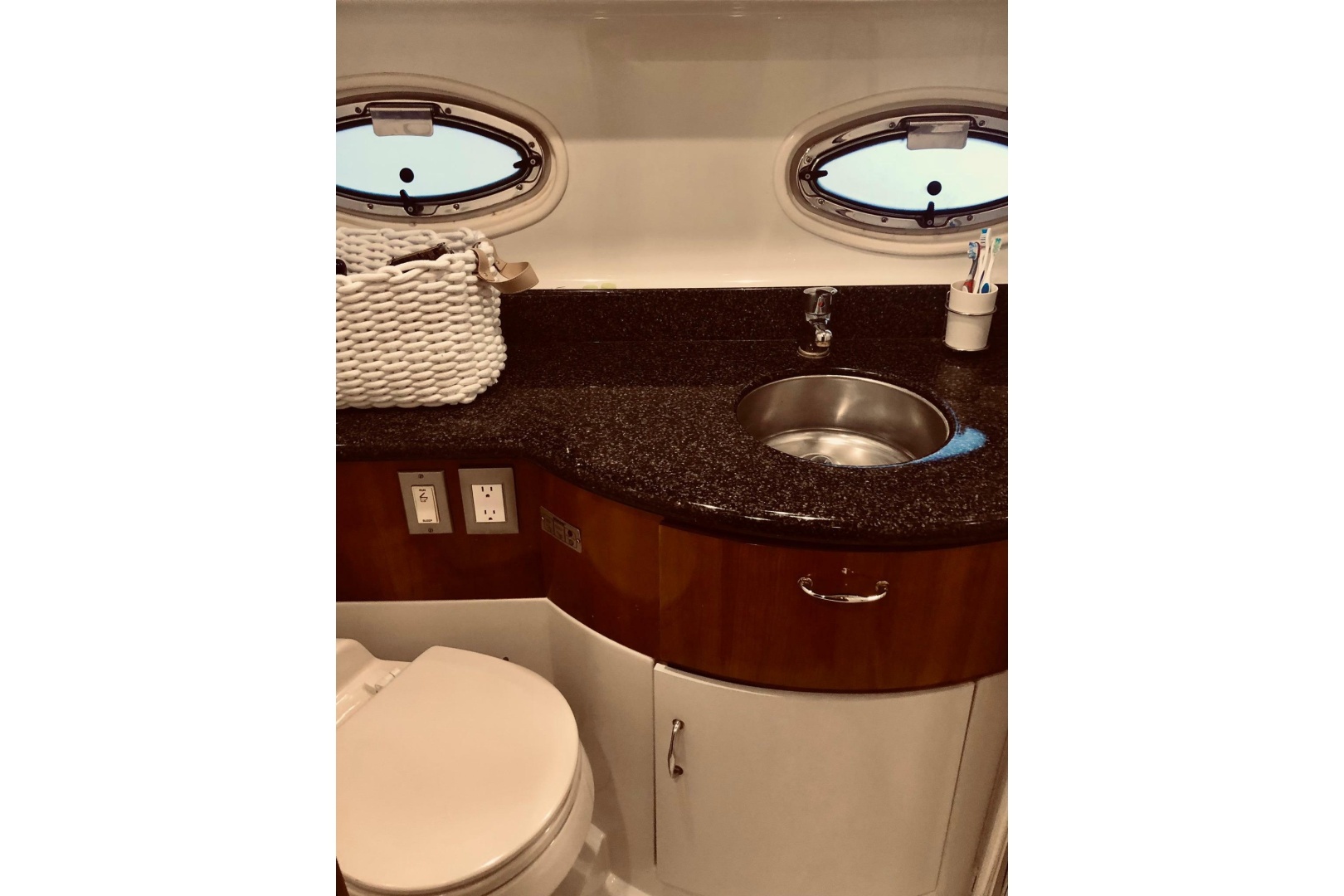 Fire Away 44ft Carver Yacht For Sale Fire Away 44ft Carver Yacht For Sale