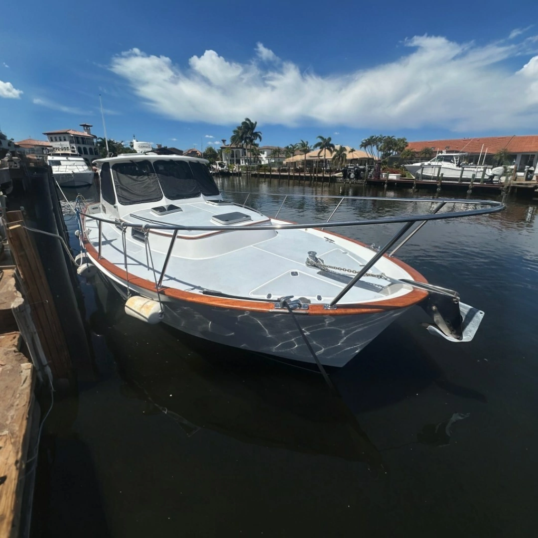 2005 Legacy Yachts 34 Express