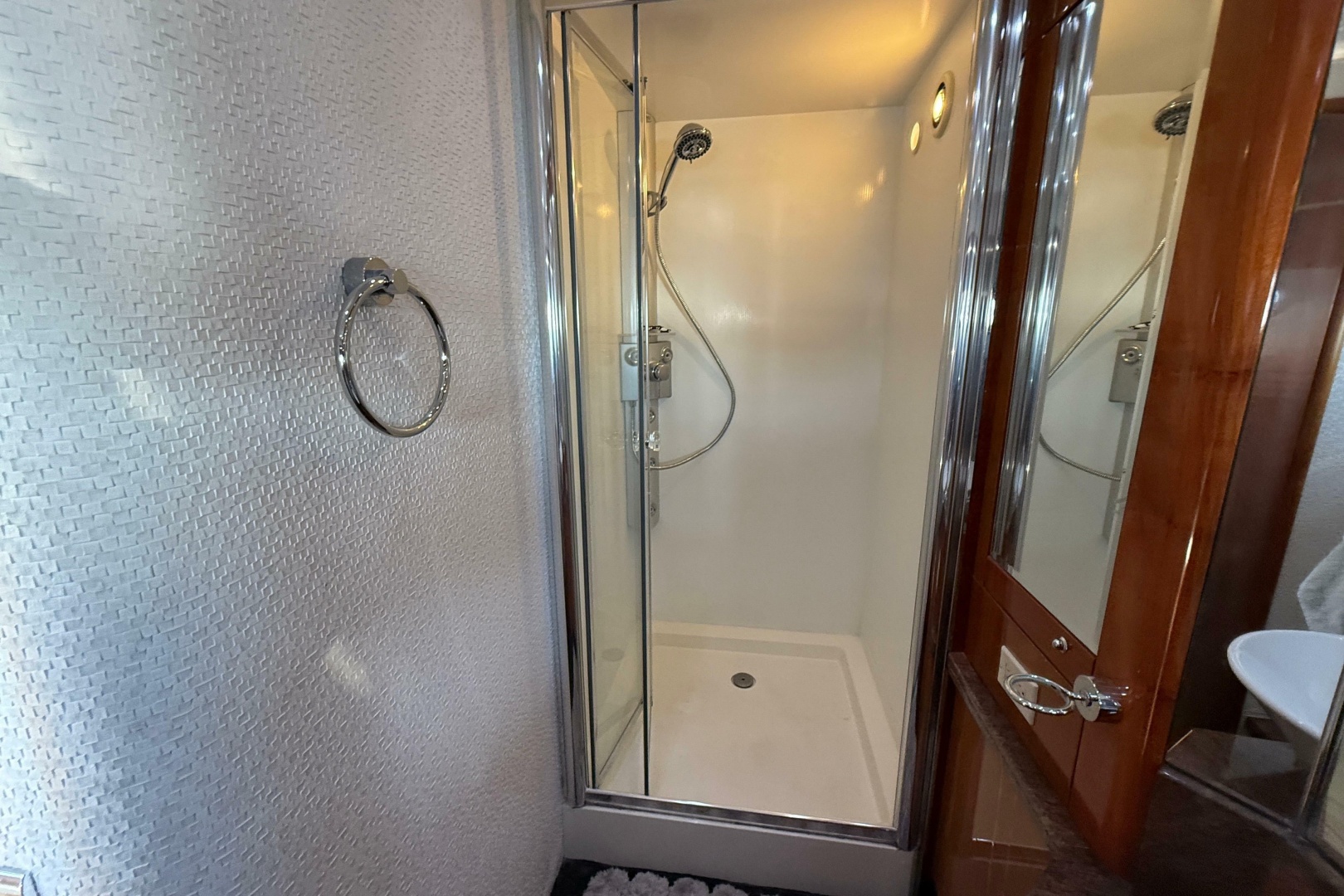 2005 Sunseeker 75 Yacht