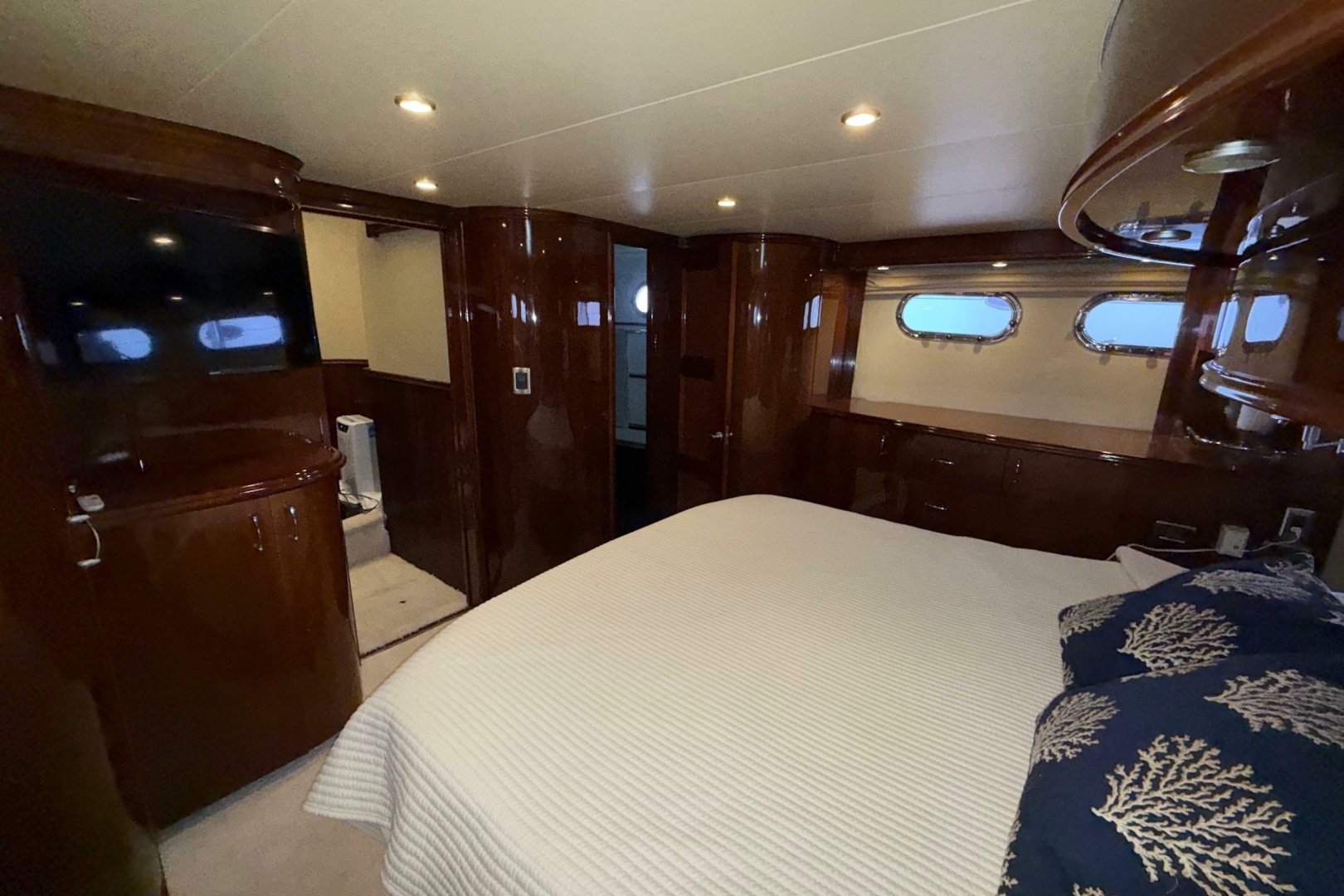 Marquis 59 Yacht For Sale