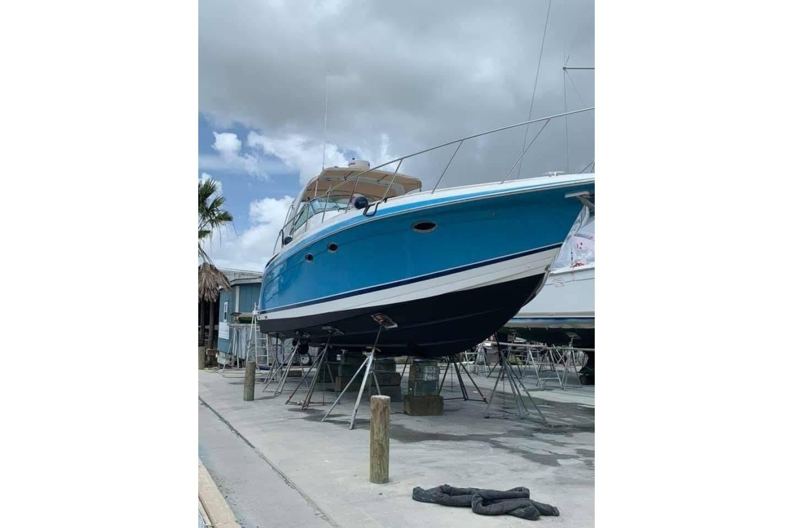 WINE DOWN 42ft Formula Yacht For Sale WINE DOWN 42ft Formula Yacht For Sale