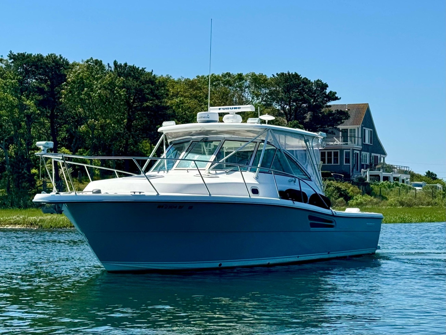 Maggie D 34ft Pursuit Yacht For Sale